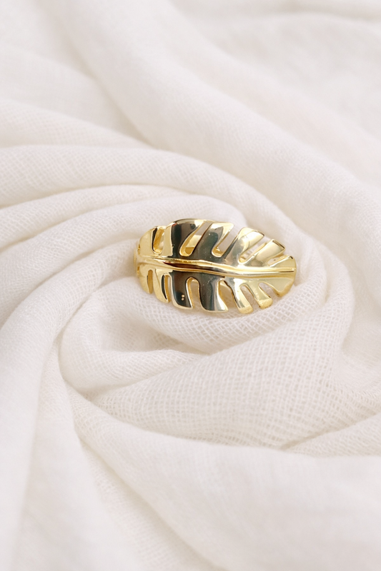 Leaf Design Gold Finish – Anti-Tarnish