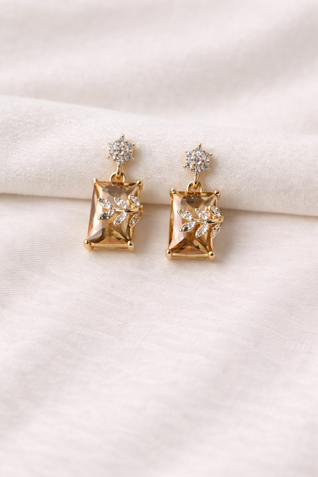 Crystal Leaf Drop Earrings-Anti Tarnish